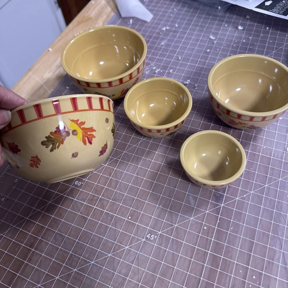 Lot of 5 Melamine Measuring Bowl Nesting Cups Fruit Bowl Design - 1/8 to 2 cups